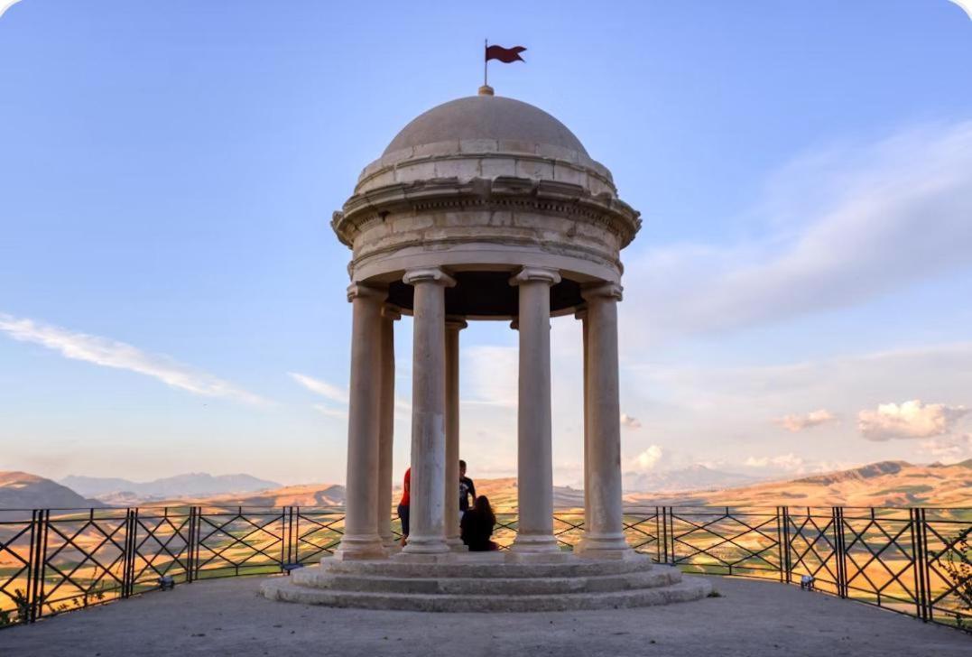 Santa Margherita di Belice Montalbano House - Casa Vacanze מראה חיצוני תמונה